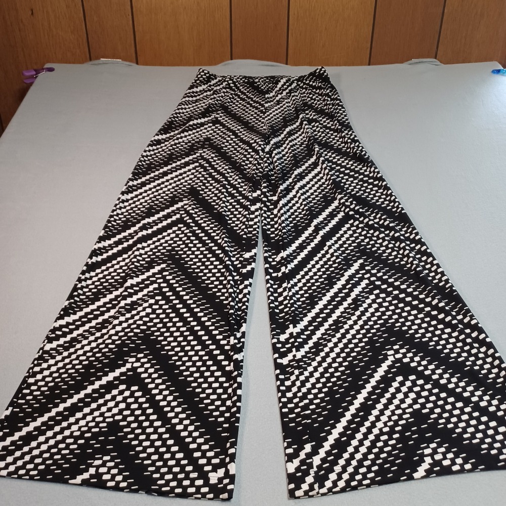 Chico's Wide Leg Pants Black White Geometric Chevron‎ Print Size 0 Sm 31 Inseam
